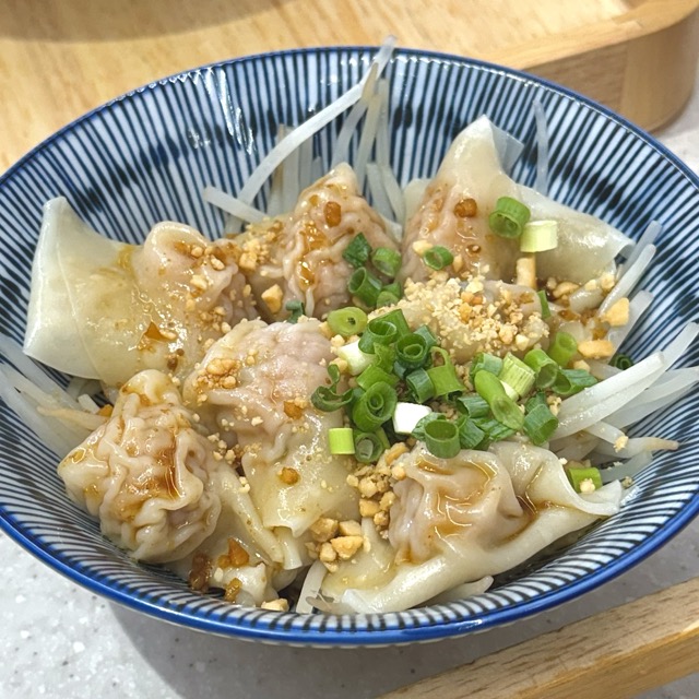 비빔만두